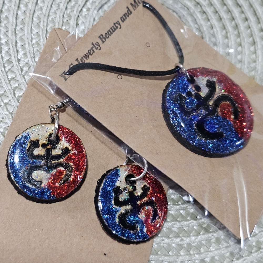 Set of earrings and necklace Puerto Rico